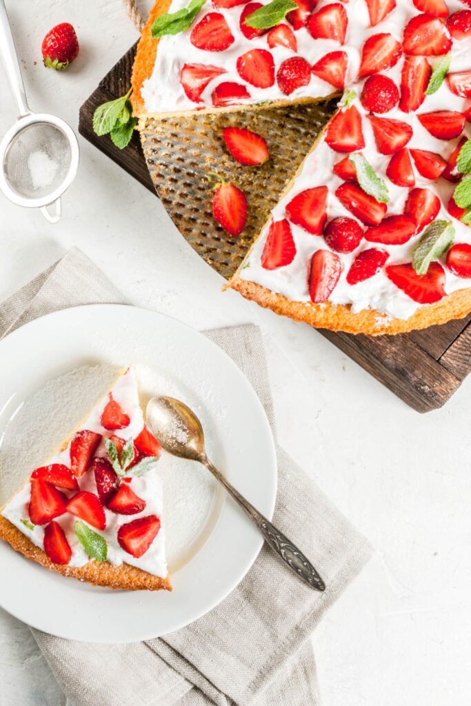 Strawberry Pie No Bake