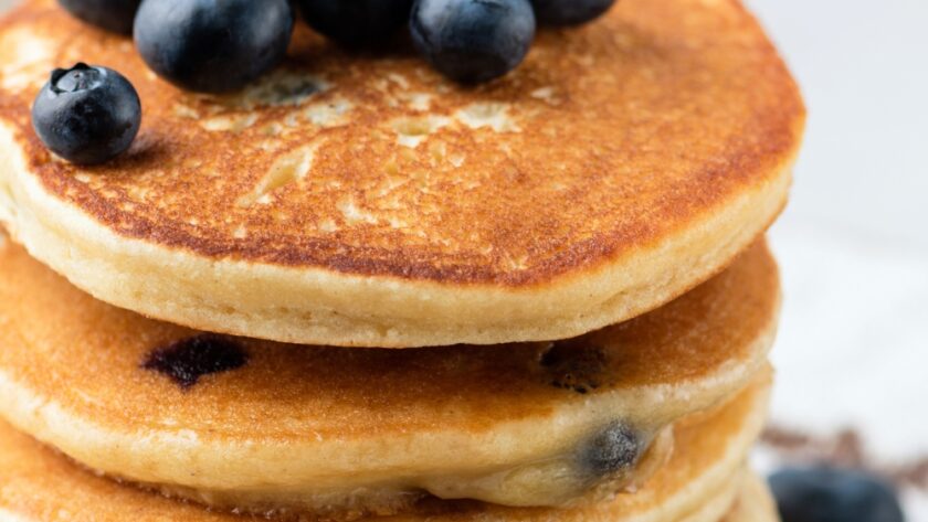 Healthy Blueberry Pancakes