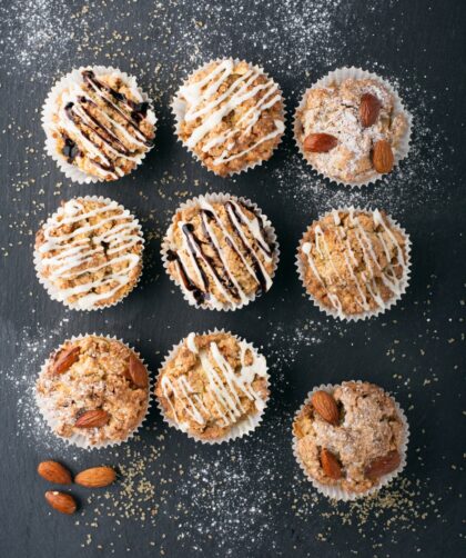 Apple Crisp Muffins