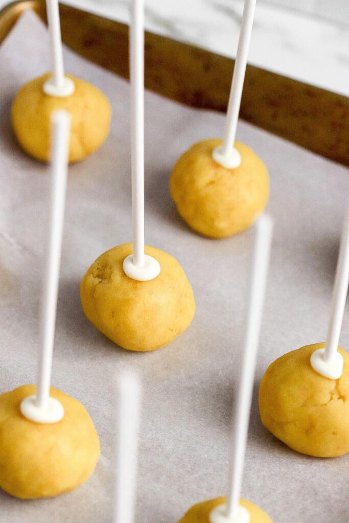 Lemon Cake Pops