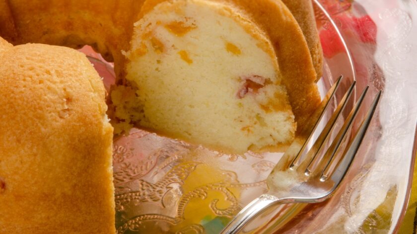 Peach Pound Cake