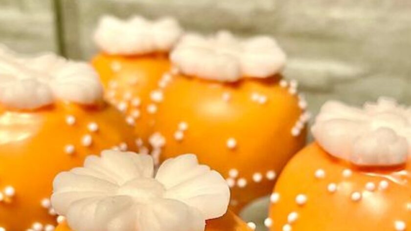 Peach Cake Balls