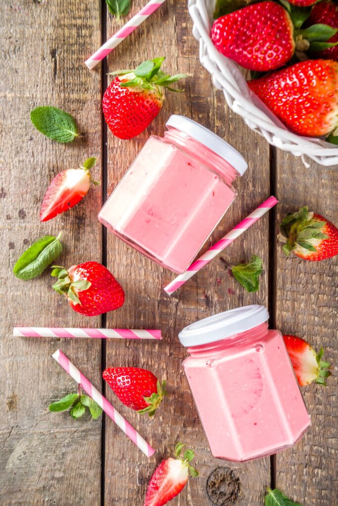 Best Strawberry Milkshake Recipe