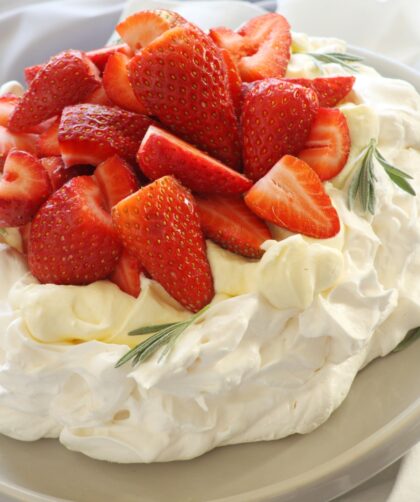 Strawberry Pavlova