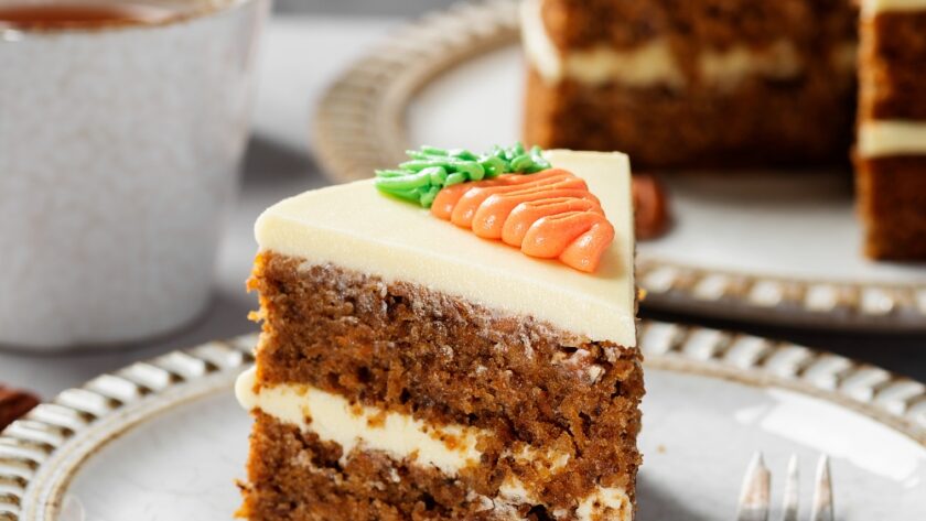 Thanksgiving Carrot Cake