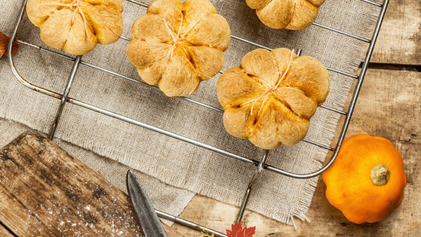 Thanksgiving Pumpkin Cookies