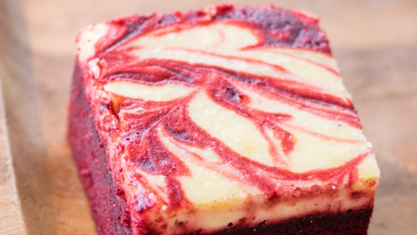 Christmas Red Velvet Brownies