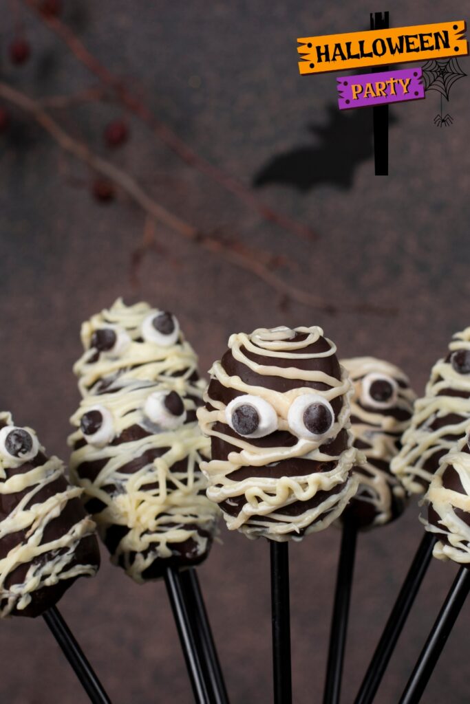 Halloween Mummy Pops