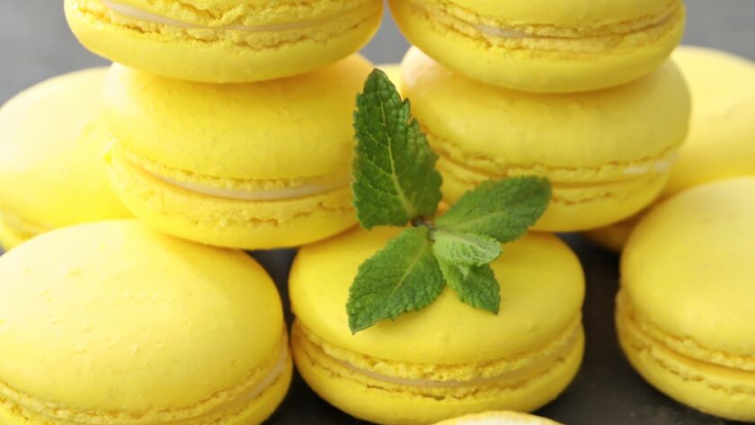 Lemon Macarons