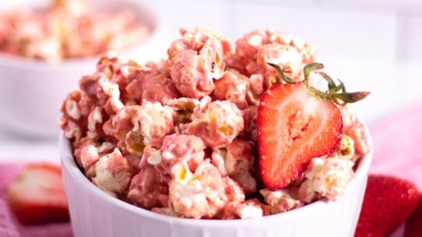 Strawberry Popcorn Recipe