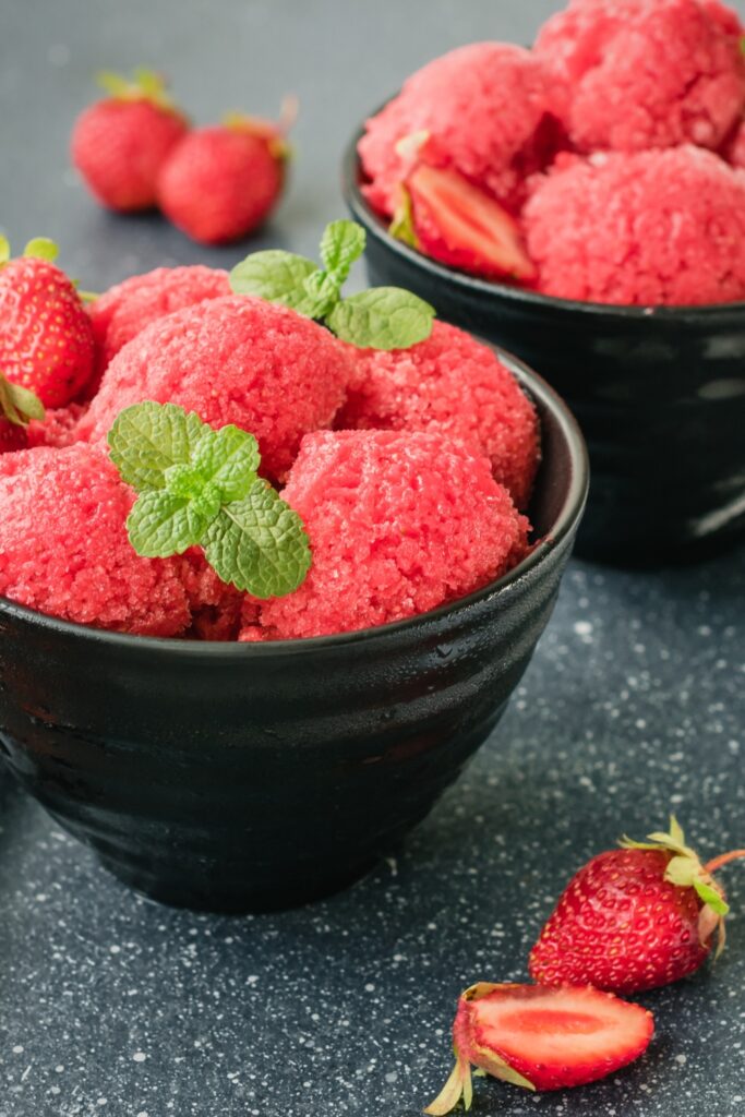 4-Ingredient Strawberry Sorbet