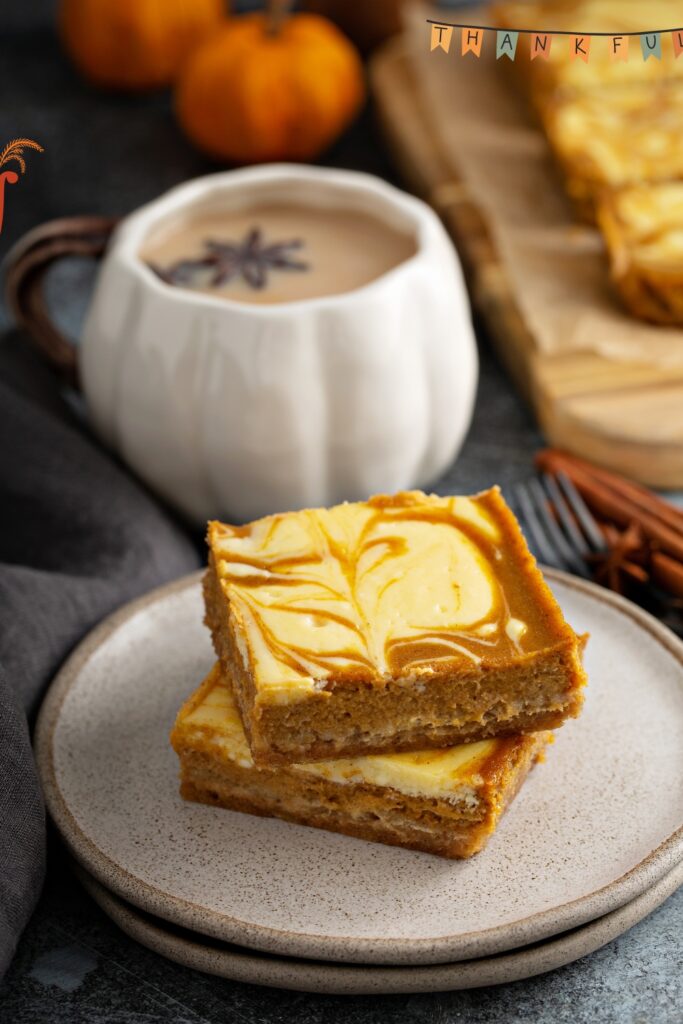 Thanksgiving Pumpkin Bars