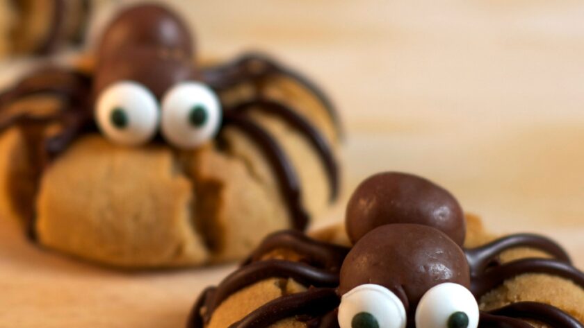 Halloween Spider Cookies