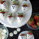 Halloween Strawberry Ghosts