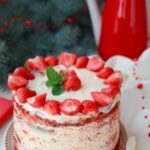 Christmas Strawberry Cake