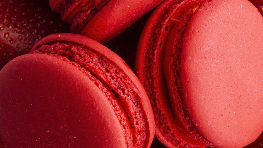 Strawberry Macarons RecipeStrawberry Macarons Recipe