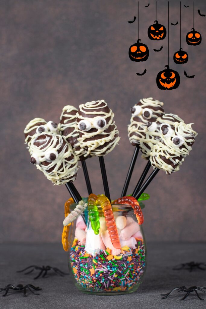 Halloween Mummy Pops