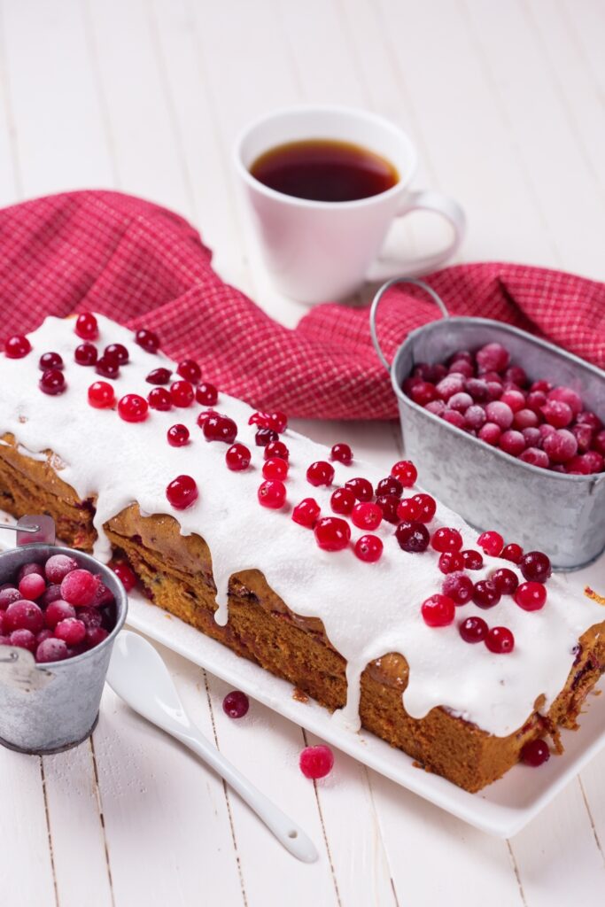 New Year Cranberry Cake