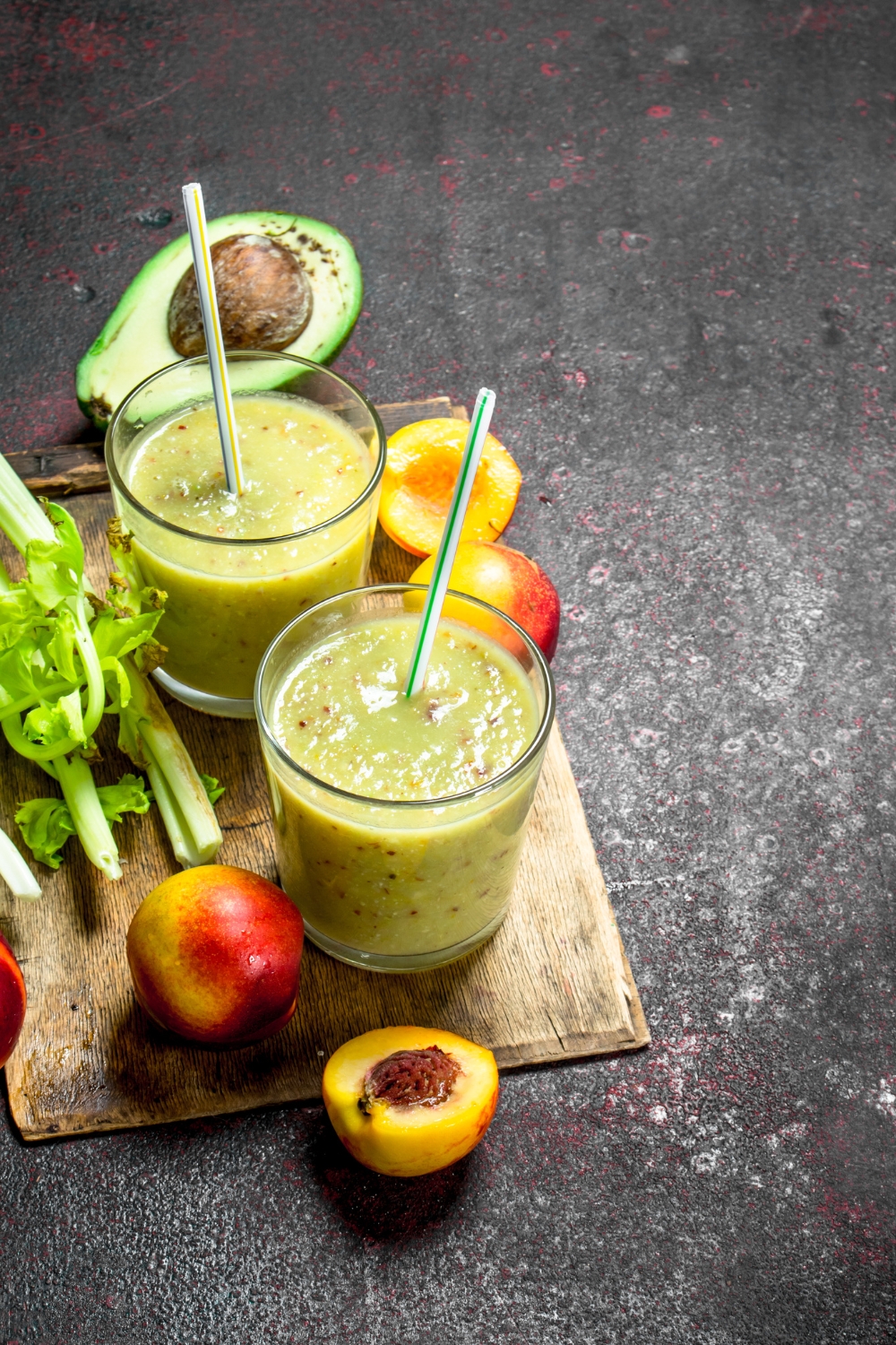 Avocado Peach Smoothie