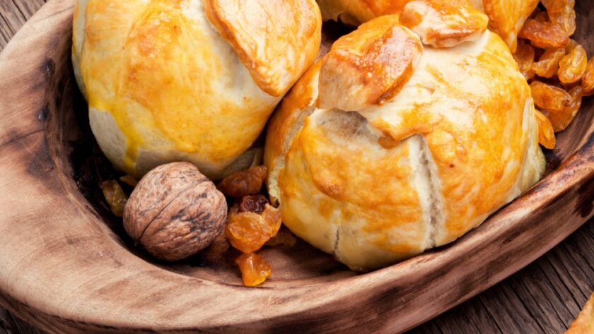 Old-Fashioned Apple Dumplings