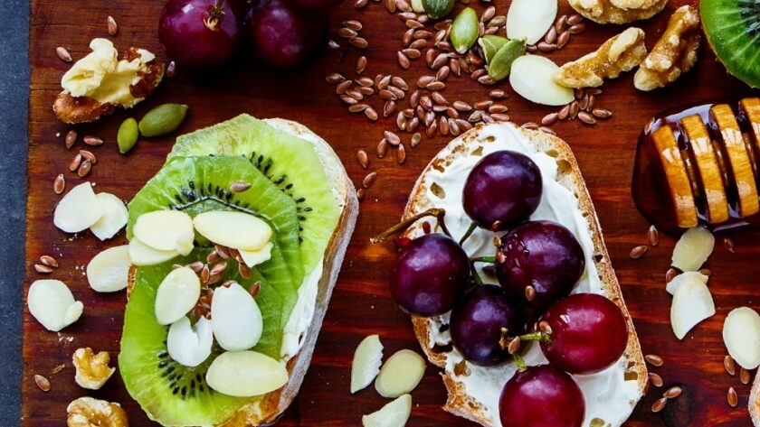 Healthy Kiwi Toasts Recipe