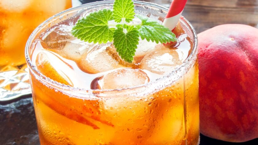 3 Ingredient Peach Iced Tea Recipe