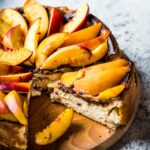 New York Cheesecake With Peaches