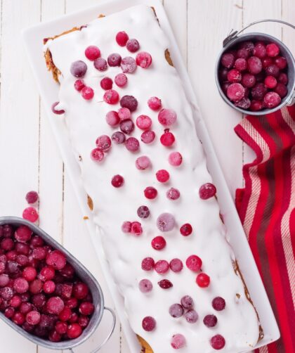 New Year Cranberry Cake