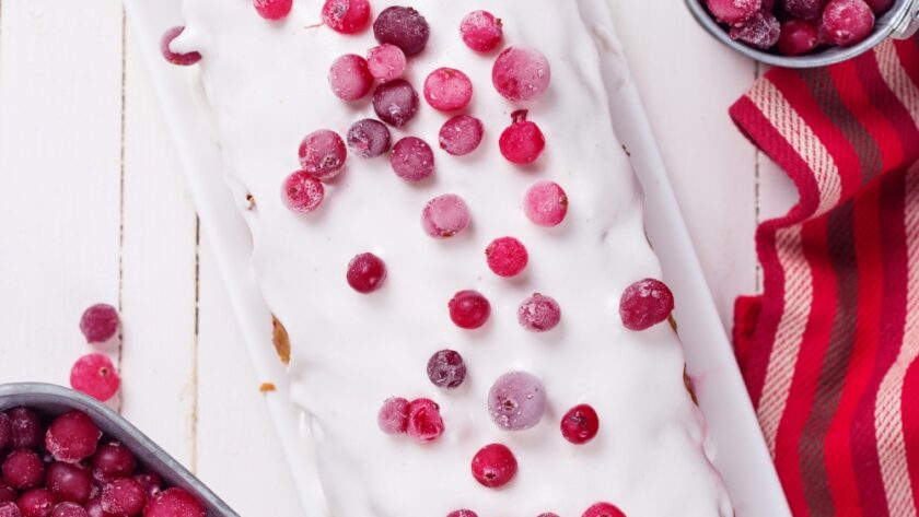 New Year Cranberry Cake