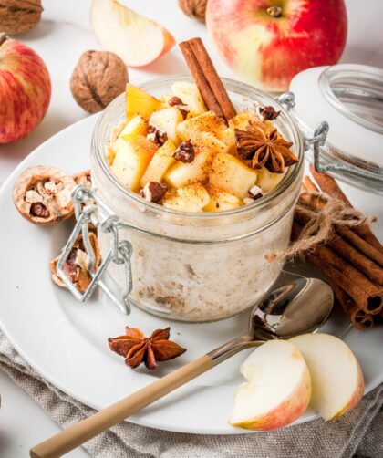 Apple Pie Overnight Oatmeal