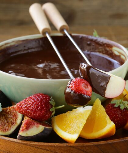 Easy Chocolate Fondue Recipe