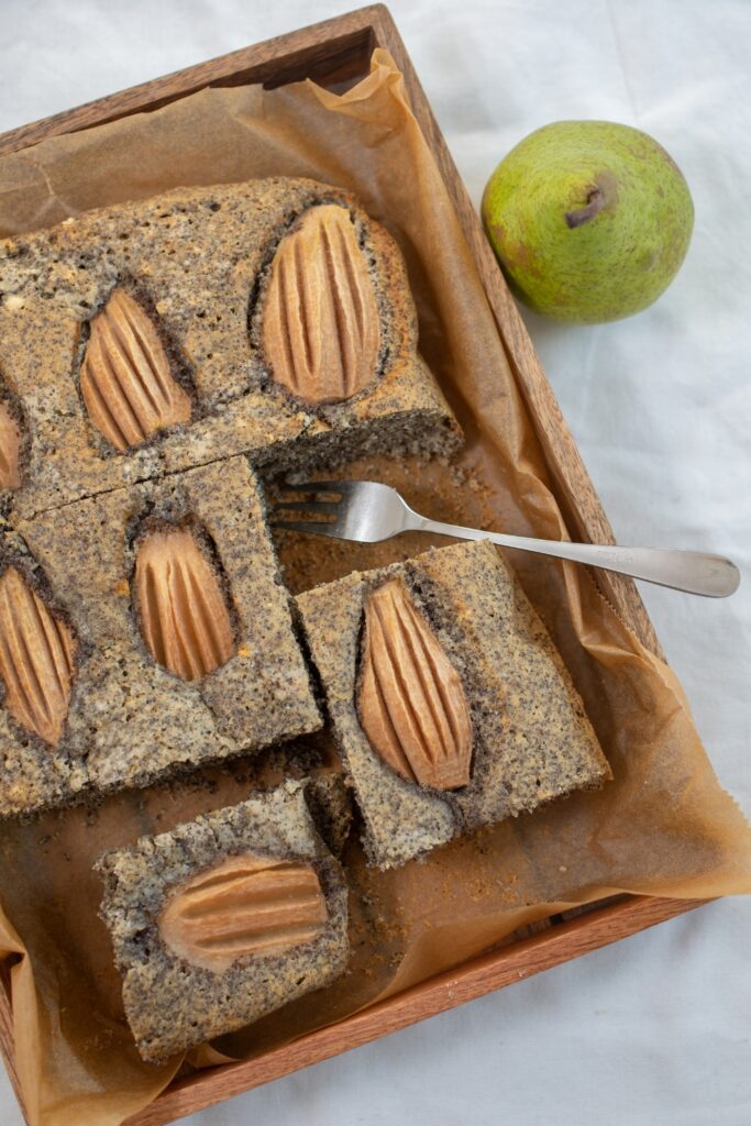 Pear And Poppy Seed Cake Recipe