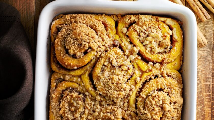 Pumpkin Cinnamon Rolls Recipe