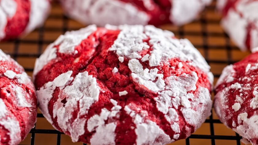 Valentine Day Red Velvet Crinkle Cookies Recipe