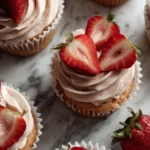 Pioneer Woman Strawberry Cupcakes