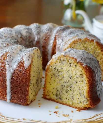 Pioneer Woman Lemon-Poppy Seed Cake