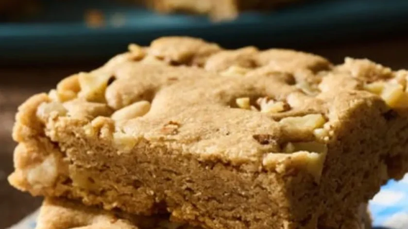 Pioneer Woman Brown Butter Apple Spice Blondies