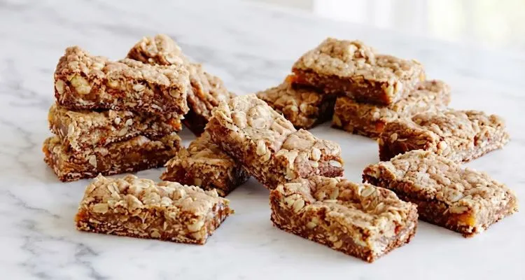 Apricot Oat Bars Recipe