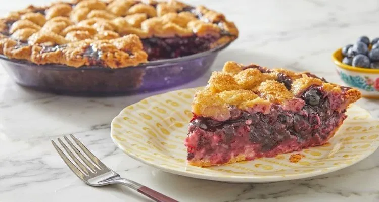 Pioneer Woman Blueberry Pie