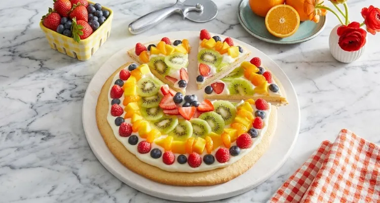 Pioneer Woman Fruit Pizza